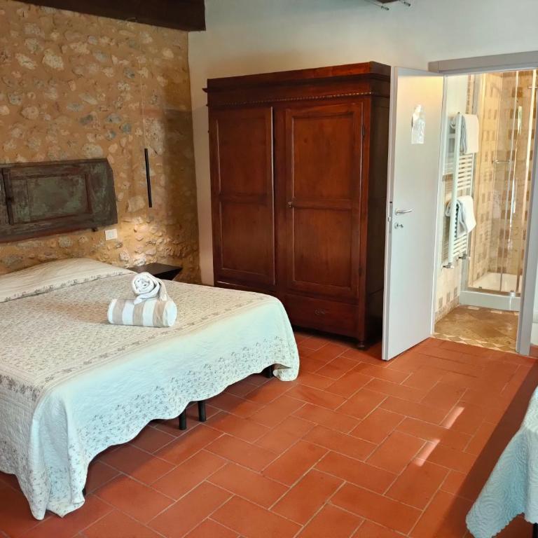 Agriturismo Casanova di Pescille - Camera Tripla - 4