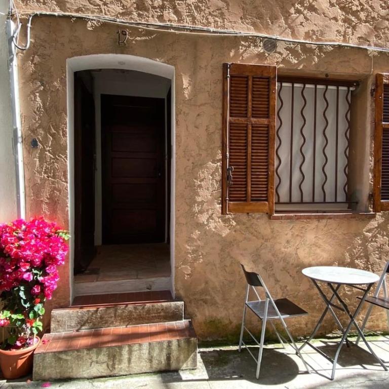 Studio au cœur du Vieil Antibes - Appartement 1 Chambre - 6