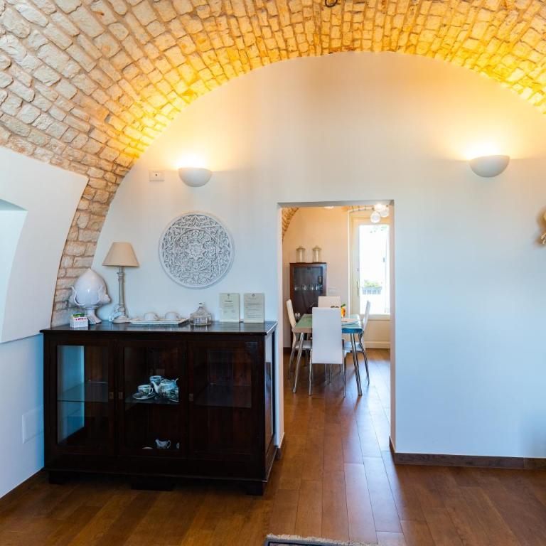 Palazzo Scotto - Suite con 1 Camera da Letto - 11