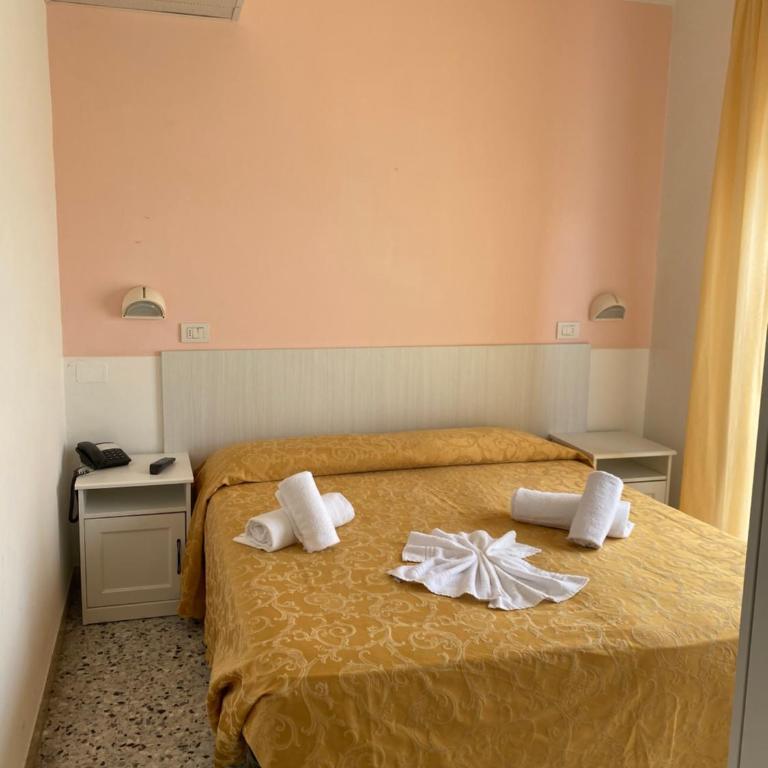 Hotel Modenese - Camera Economy Matrimoniale/Doppia con Letti Singoli - 4