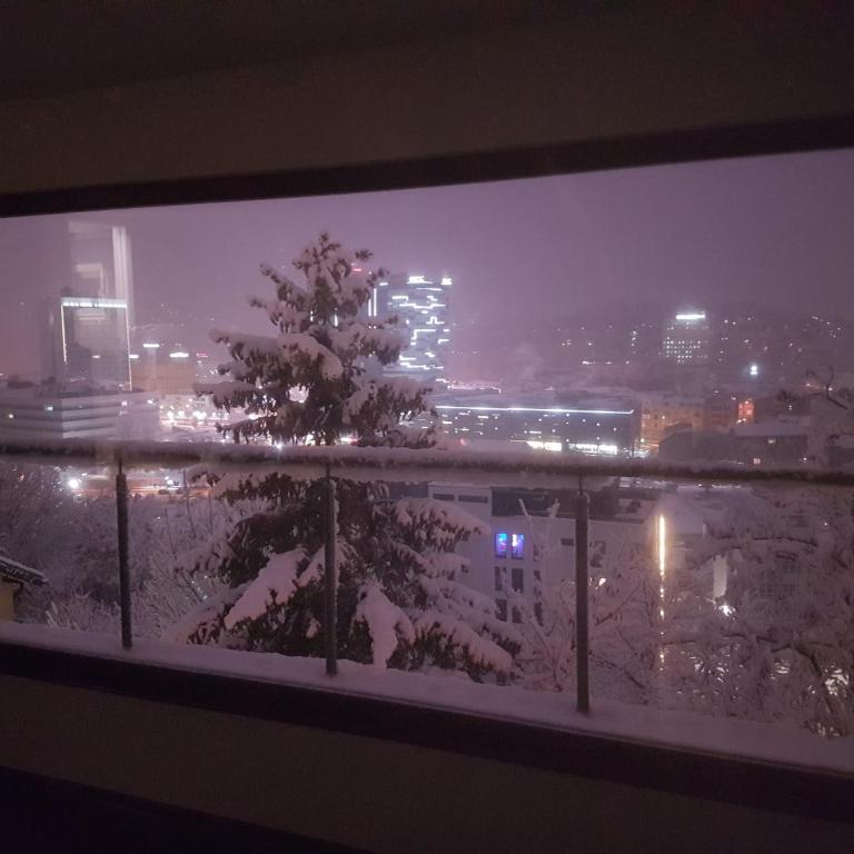 Beautiful View Of Sarajevo Center - Deluxe Studio - 5