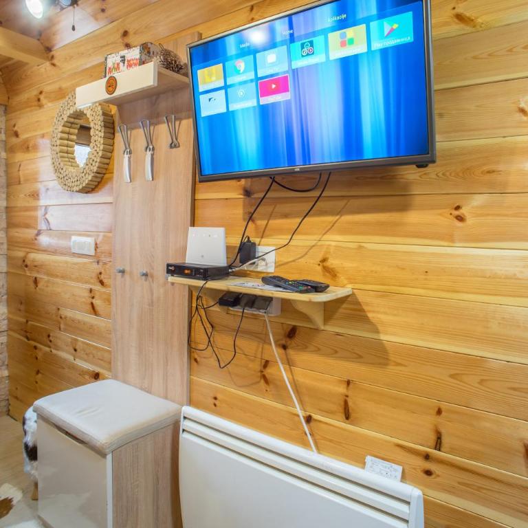 Lux Bungalow - One-Bedroom Apartment - 3