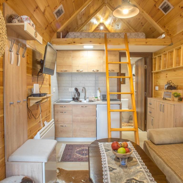 Lux Bungalow - One-Bedroom Apartment - 1