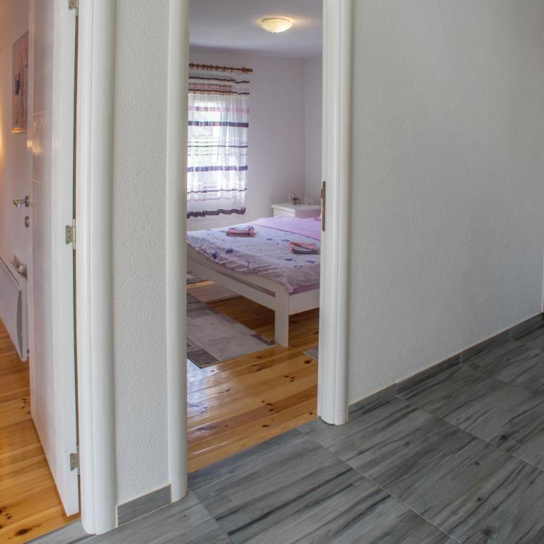 Lux Apartment - Apartment - 17