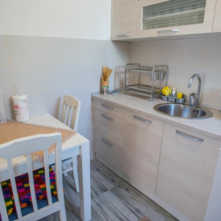 Lux Apartment - Apartment - 10