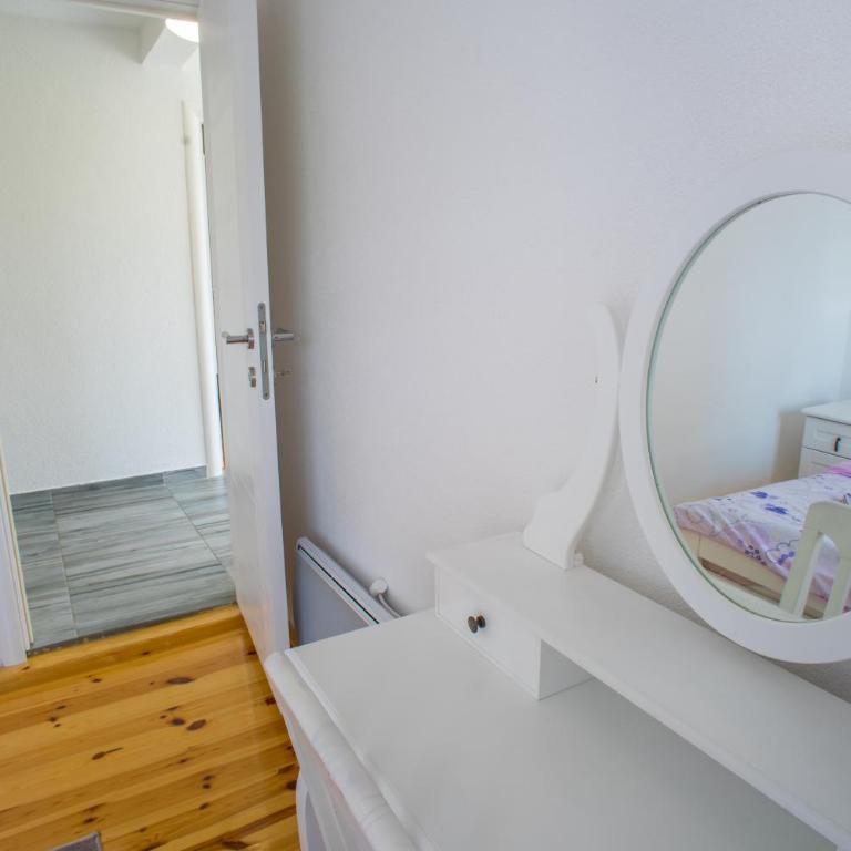 Lux Apartment - Apartment - 16