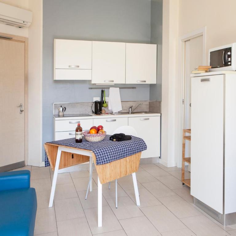 Residence Sunrise - Appartamento Deluxe con 1 Camera da Letto e Balcone (4 Adulti) - 8