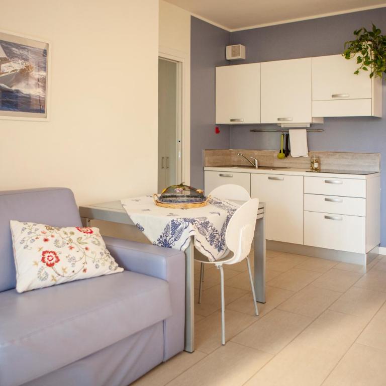 Residence Sunrise - Appartamento con 1 Camera da Letto Piano Terra (4 Adulti) - 11