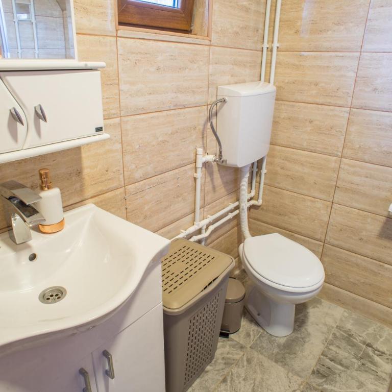 Holiday home Mountain sight - Three-Bedroom House - 15