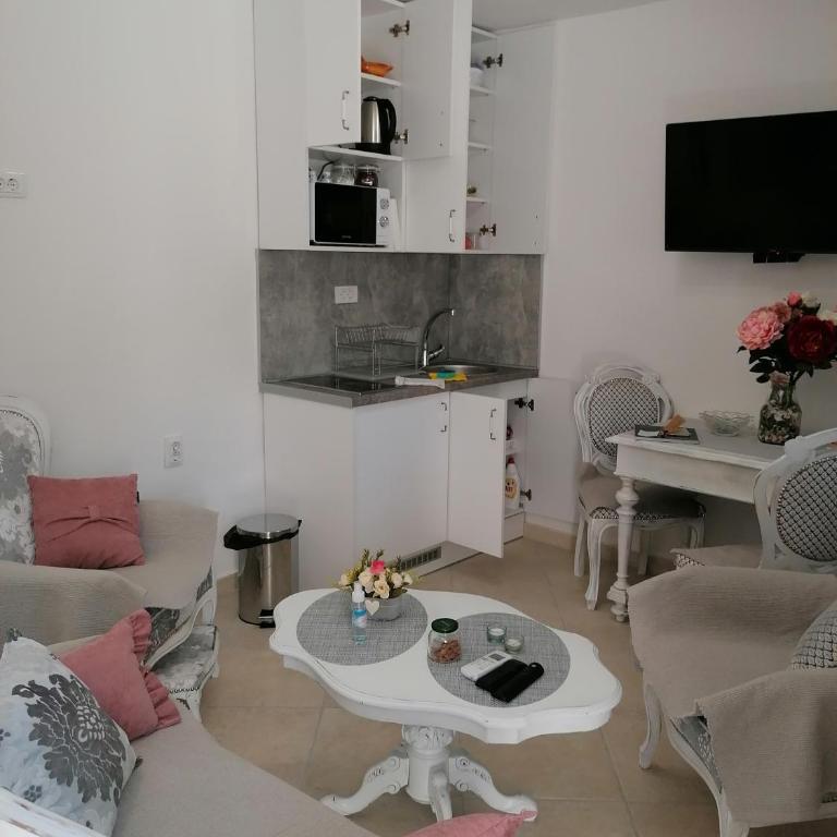 New renovated Old Town Martiva Apartment - Apartment - 11