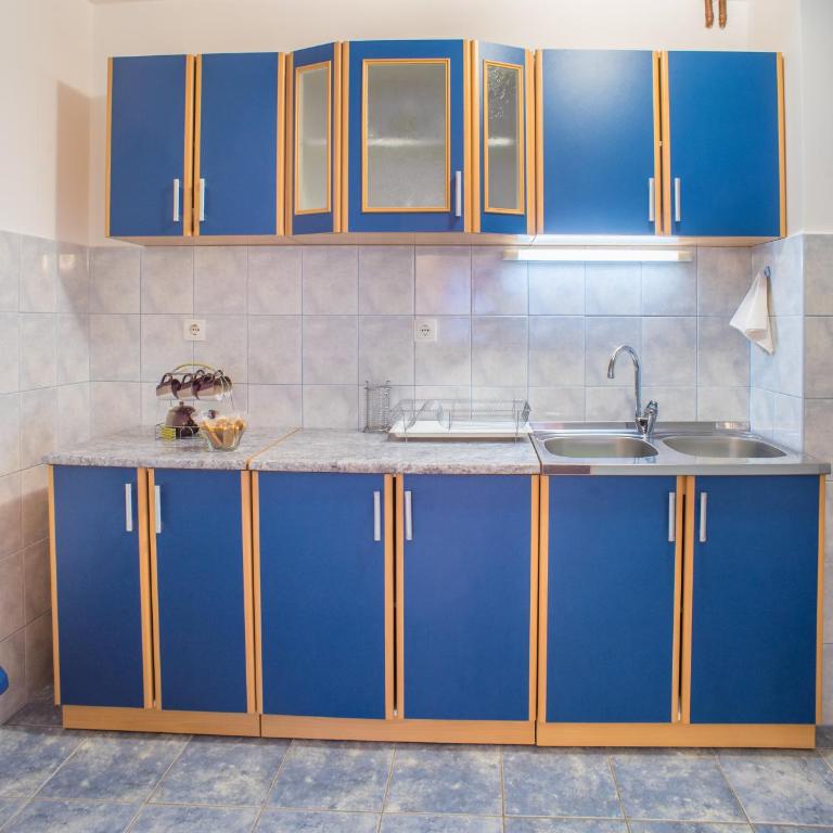 Knežević Apartment - Apartment - 13
