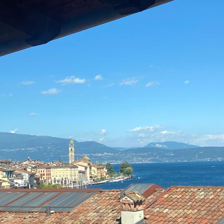 La casa di Angelina - Appartamento Attico con 2 Camere da Letto e Terrazza - 48