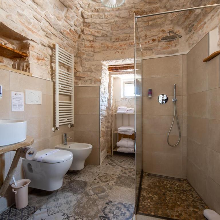 Trulli Holiday Deluxe & Wellness - Suite con Vasca Idromassaggio - 6