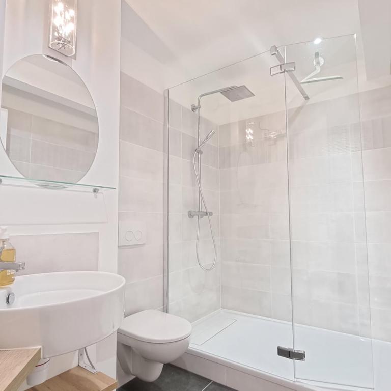 "Le Cocon d'Estelle" Grand Studio vue mer, 30m de la plage - Studio with Sea View - 6