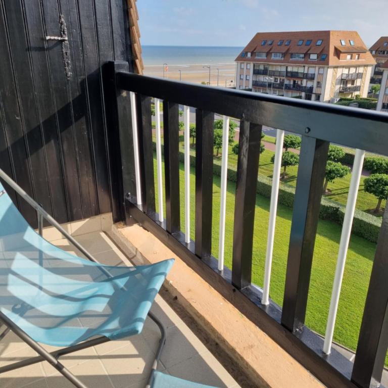 "Le Cocon d'Estelle" Grand Studio vue mer, 30m de la plage - Studio with Sea View - 12