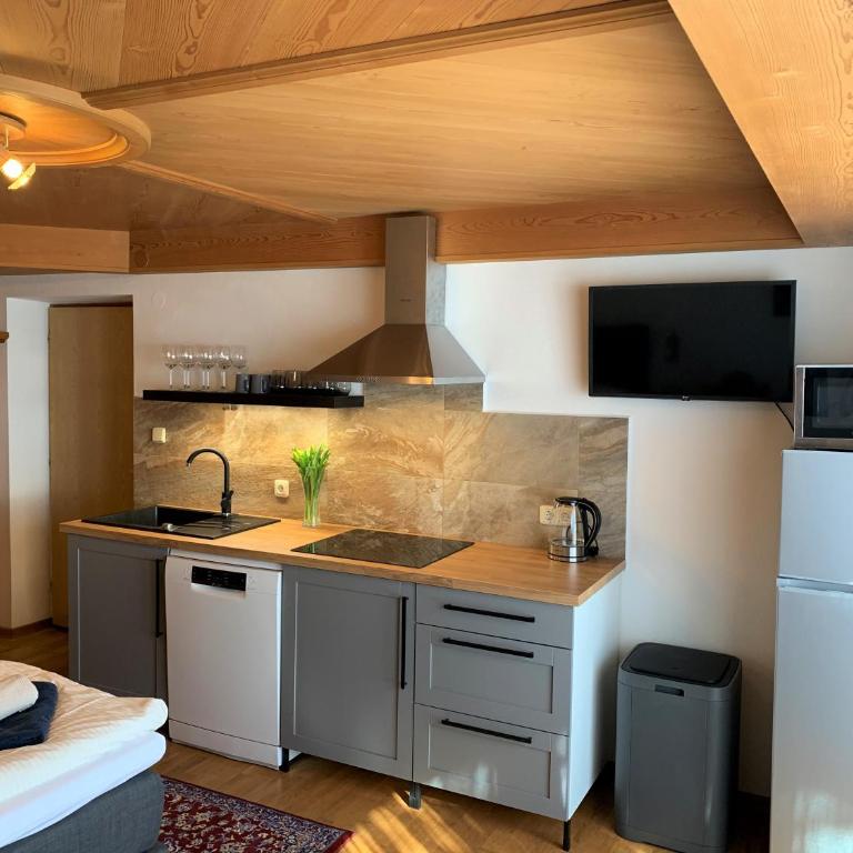 Frühstückspension Christina - Familiensuite mit 2 Schlafzimmern - 7