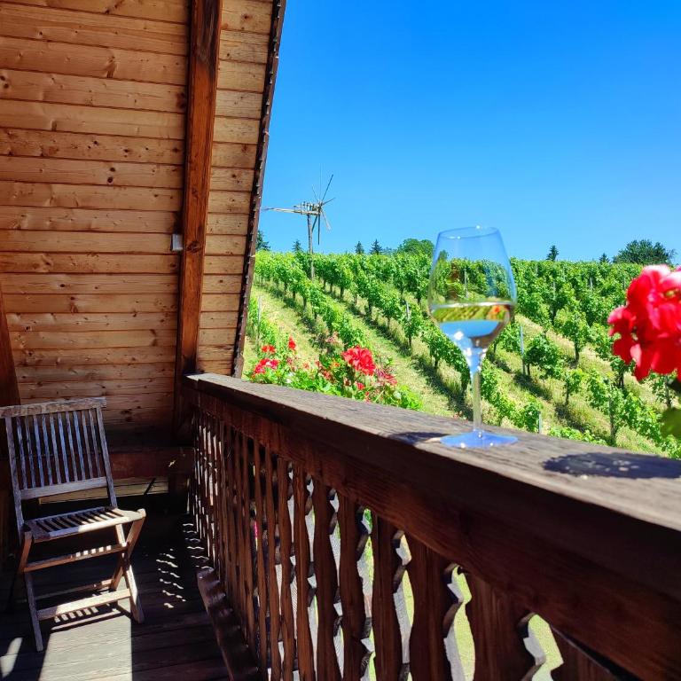 Weingut Winzerzimmer Rothschädl - Deluxe Doppelzimmer mit Balkon - 2