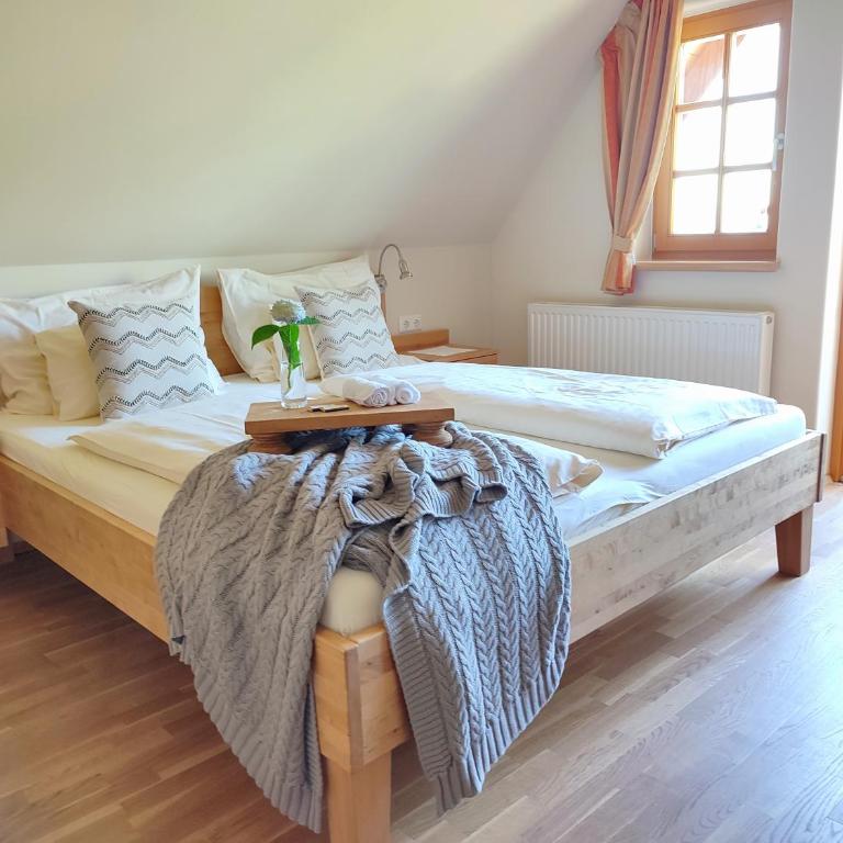 Weingut Winzerzimmer Rothschädl - Deluxe Doppelzimmer mit Balkon - 6