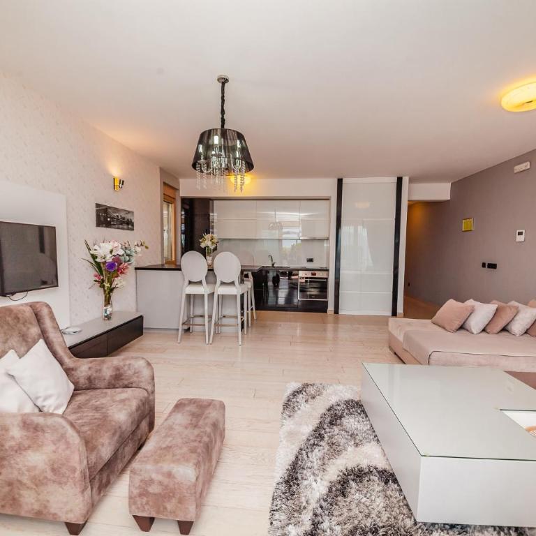 Apartments Villa Jelena - Apartman sa 2 Spavaće Sobe i Balkonom - 3