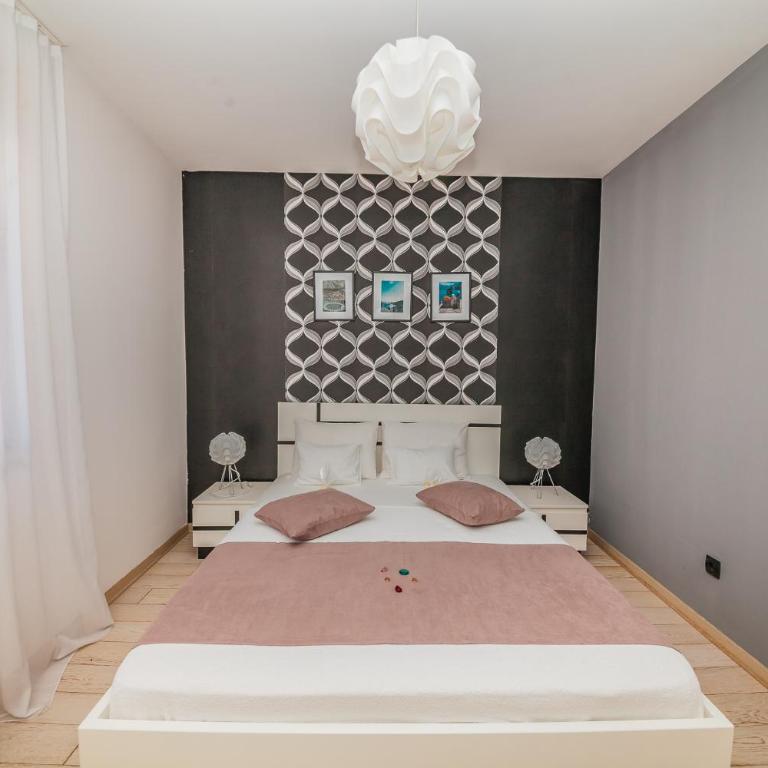 Apartments Villa Jelena - Apartman sa 2 Spavaće Sobe i Balkonom - 14