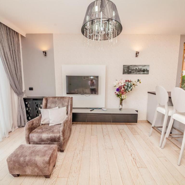 Apartments Villa Jelena - Apartman sa 2 Spavaće Sobe i Balkonom - 25