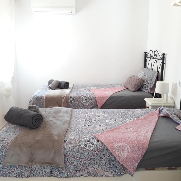 Wonderful, 100 meters from the beach. - Apartment with Balcony - 12