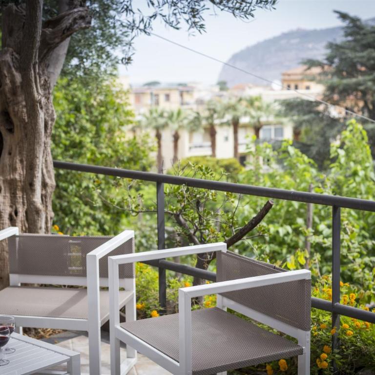Hotel Cristina - Two-Bedroom Apartment - Annex - 4