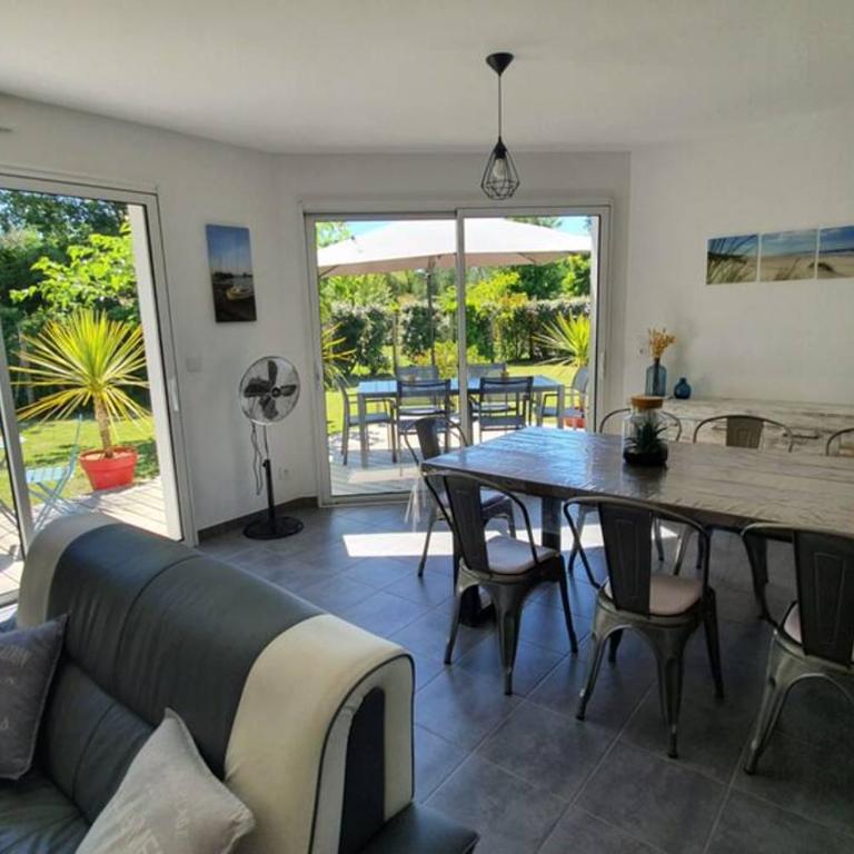 Jolie Villa récente, au calme, proche forêt Biscarrosse, réservation du samedi au samedi - Haus mit 3 Schlafzimmern - 12