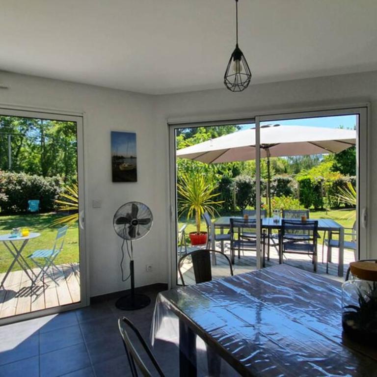 Jolie Villa récente, au calme, proche forêt Biscarrosse, réservation du samedi au samedi - Haus mit 3 Schlafzimmern - 11