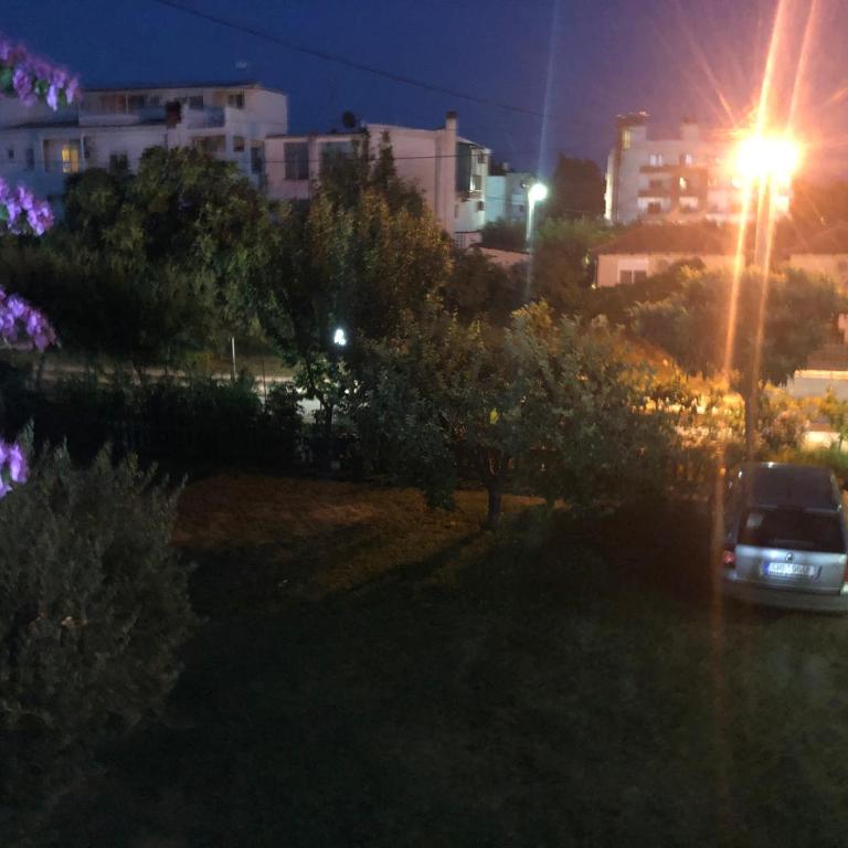 Green Garden - Apartman sa Balkonom - 1