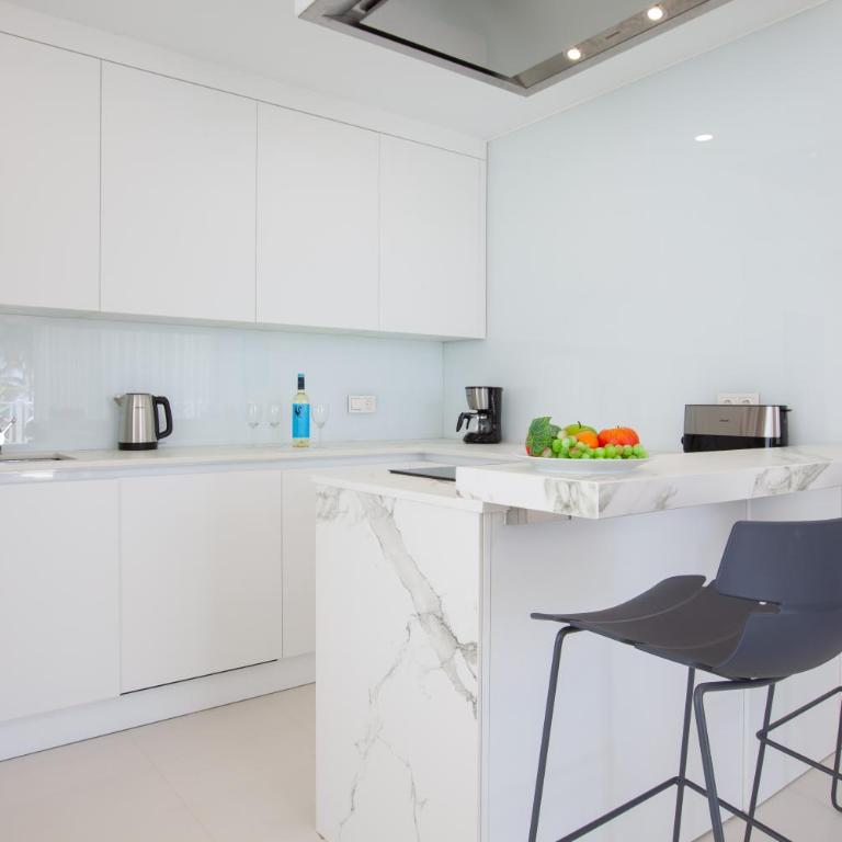 PLAYA CHICA by Buenavilla - Three-Bedroom Villa - 7