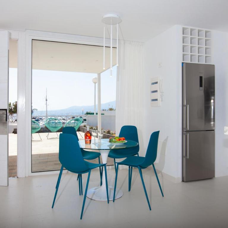 PLAYA CHICA by Buenavilla - Three-Bedroom Villa - 5