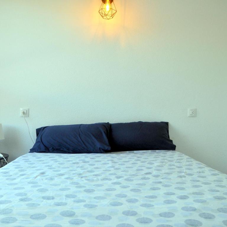 Apartamento con piscina y parking - Apartamento de 2 dormitorios - 9
