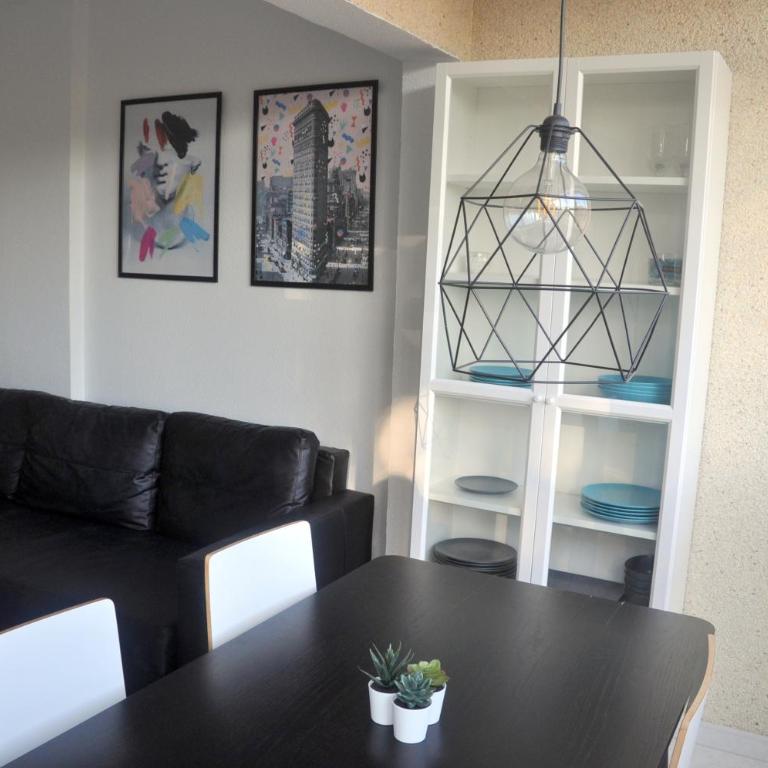 Apartamento con piscina y parking - Apartamento de 2 dormitorios - 26