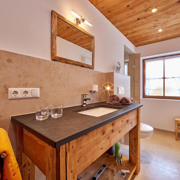 Ferienwohnungen Pfanzelter - Ferienwohnung mit Bergblick - 8