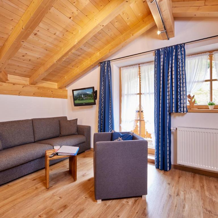 Ferienwohnungen Pfanzelter - Ferienwohnung mit Bergblick - 5