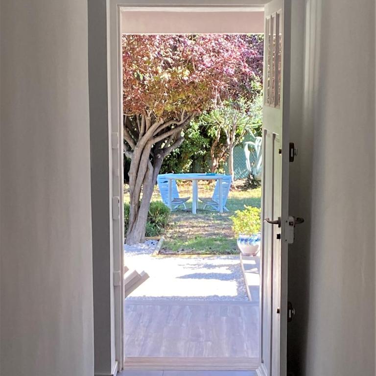 appartement rez de villa proche port et plages de Sanary - Apartamento de 3 dormitorios - 17