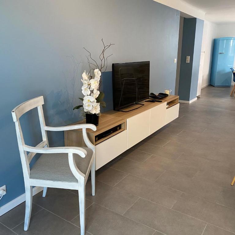 appartement rez de villa proche port et plages de Sanary - Apartamento de 3 dormitorios - 21