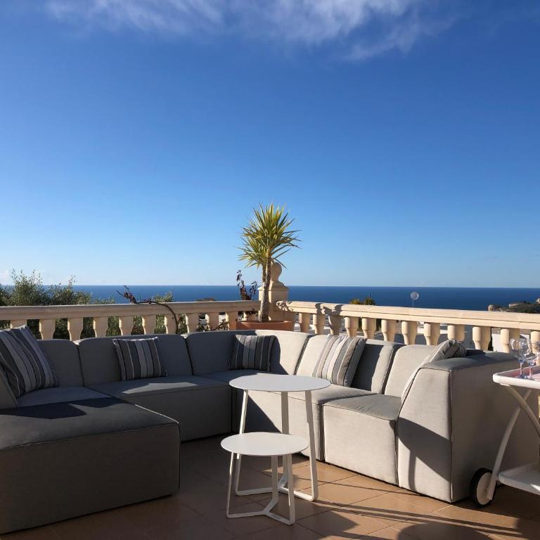Lirios Boutique Luxury Seaview Villa - Villa - 12