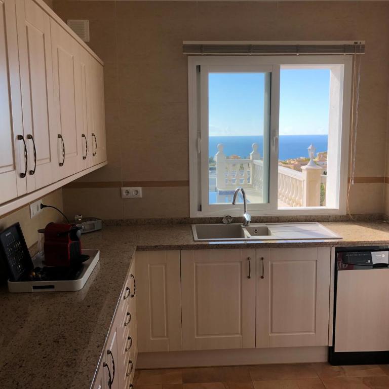 Lirios Boutique Luxury Seaview Villa - Villa - 10