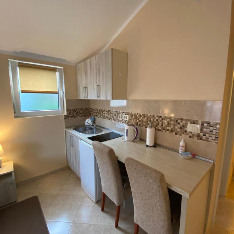 Apartmani Raskovic - Studio sa Balkonom - 15