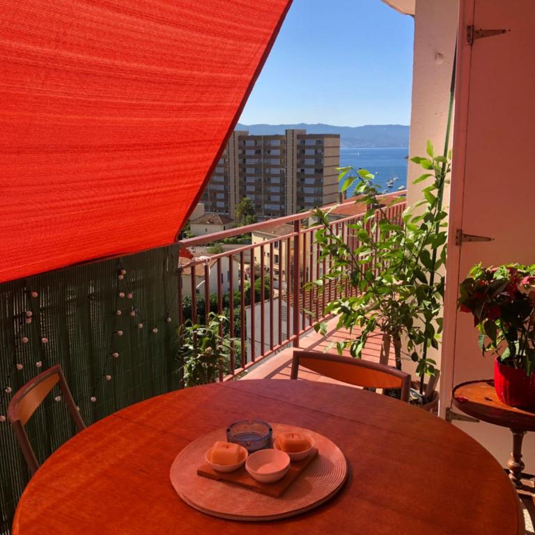 Appartement climatisé F3 proche plage port et aéroport - Appartement 2 Chambres - 7