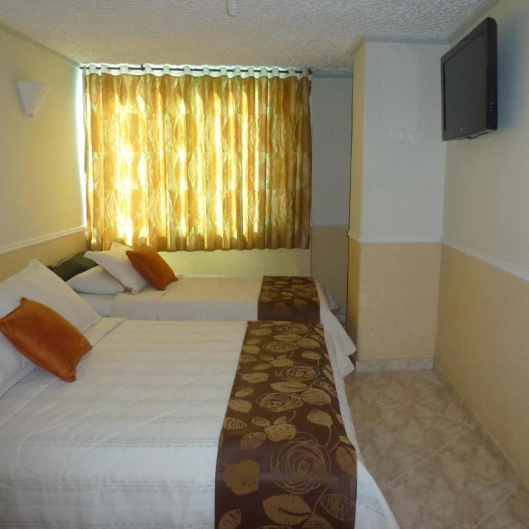 Hotel San Nicolas - Triple Room - 3