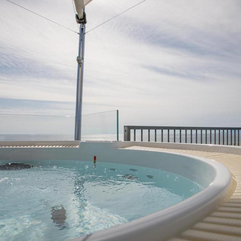 Beachfront Penthouse with private parking - Apartment mit 3 Schlafzimmern - 49