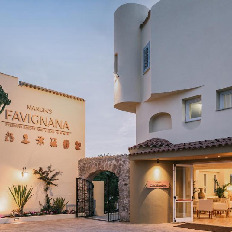 Mangia's Favignana Resort - Superior Double Room with Sea View - 3