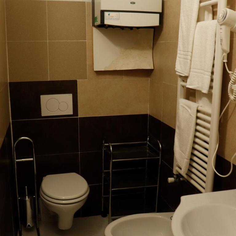 B&B Amico - Doppelzimmer mit Bergblick - 6