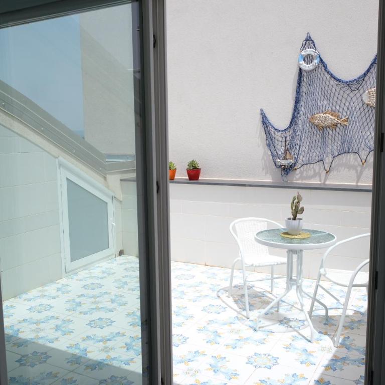 Porto Flats - One-Bedroom Apartment - 8