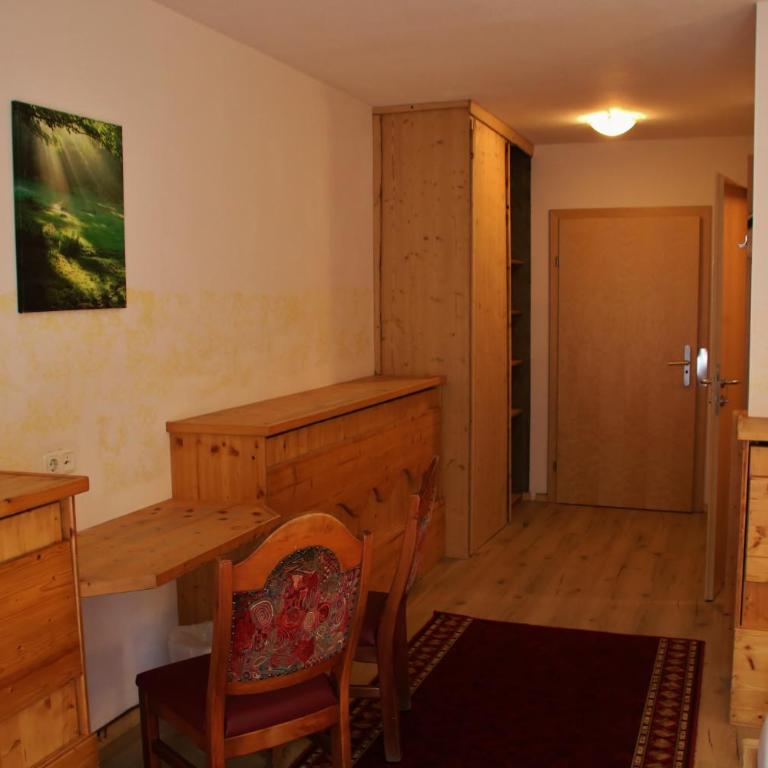 Gasthof zum Löwen - Familienzimmer mit Balkon - 10