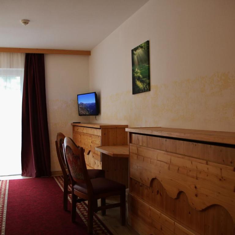 Gasthof zum Löwen - Familienzimmer mit Balkon - 11