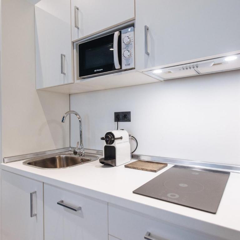 Suites Triana Sevilla Apartments - Apartamento Estudio - 13